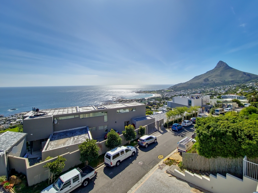 To Let 4 Bedroom Property for Rent in Camps Bay Western Cape